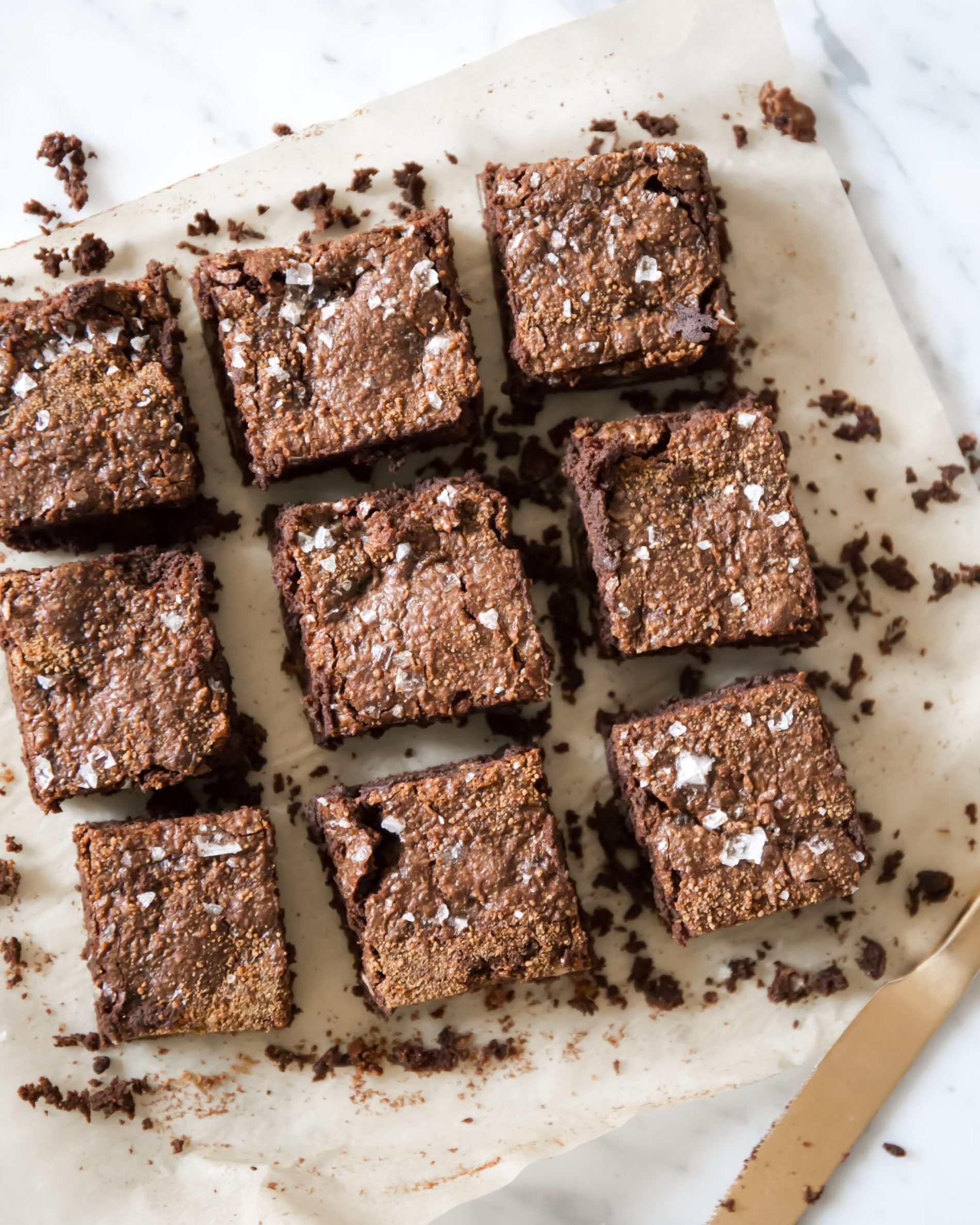 Fudgey Crinkle Top Brownies (Grain Free, Gluten Free, Dairy Free, Refined Sugar Free)