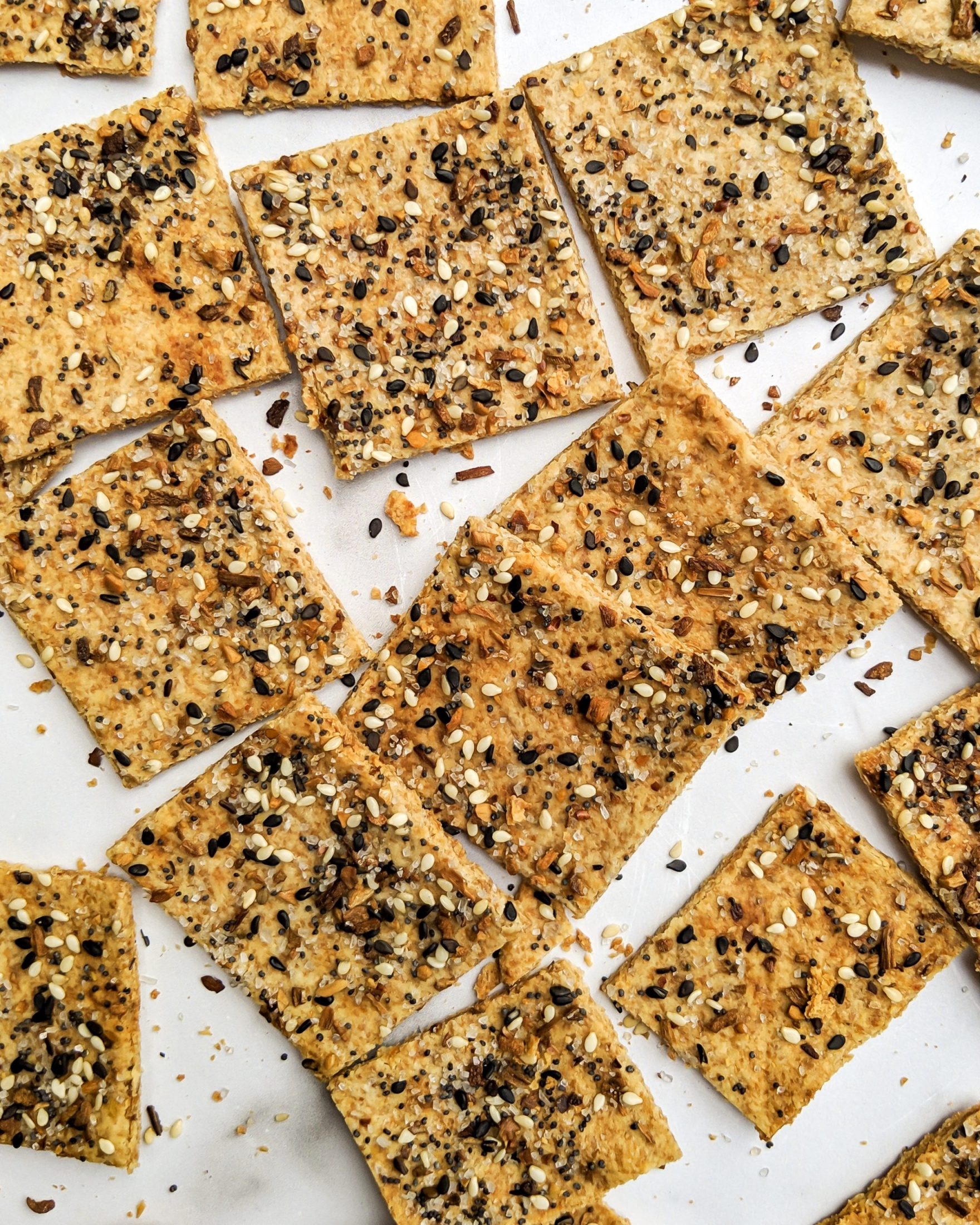 3-Ingredient Everything Bagel Grain Free Crackers  (with homemade seasoning!)