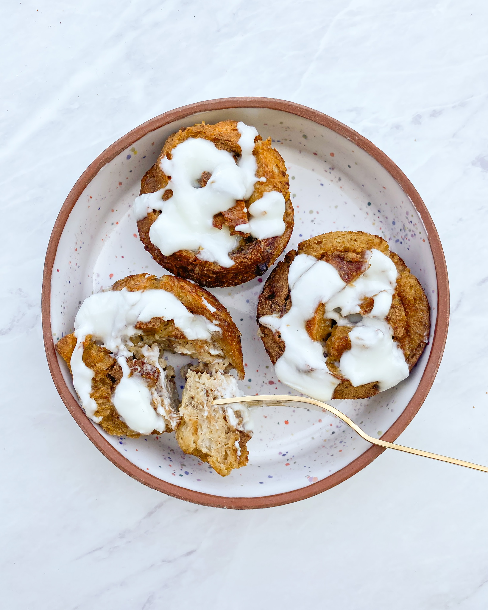 3 healthy french toast cinnamon rolls on plate