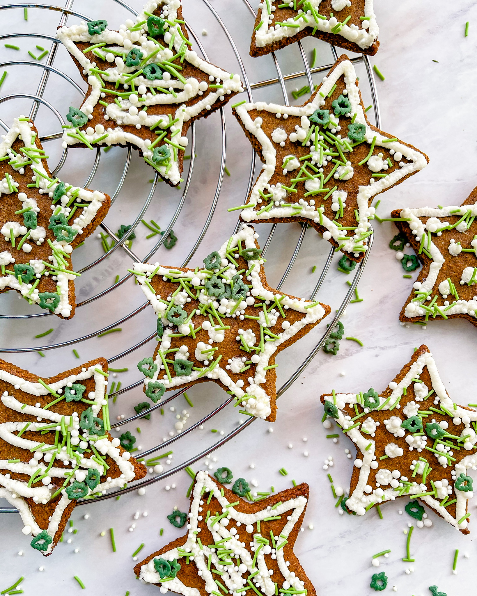 Healthy Holiday Gingerbread Cookies (Refined Sugar Free, Gluten Free)