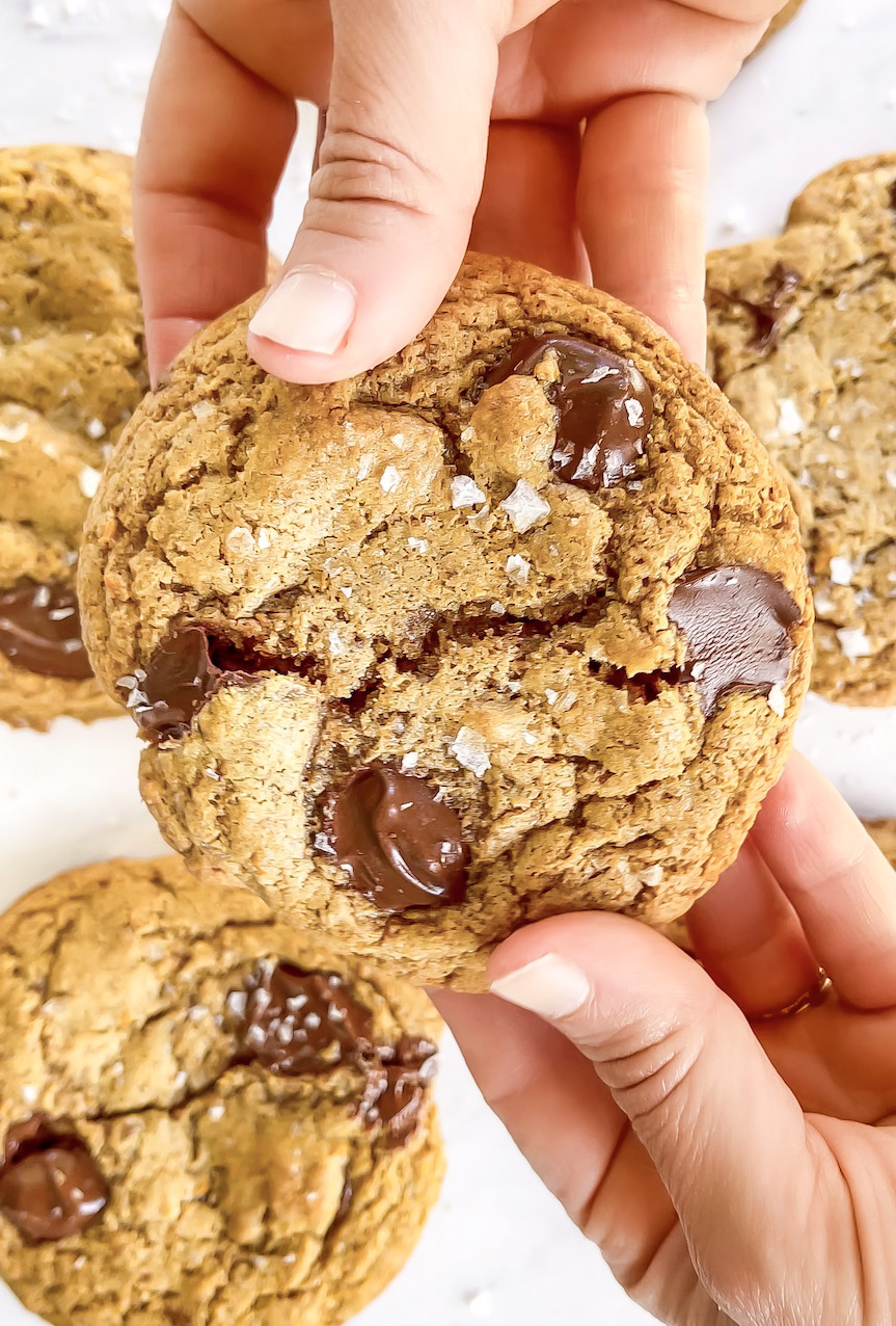 healthy tahini chocolate chip cookies