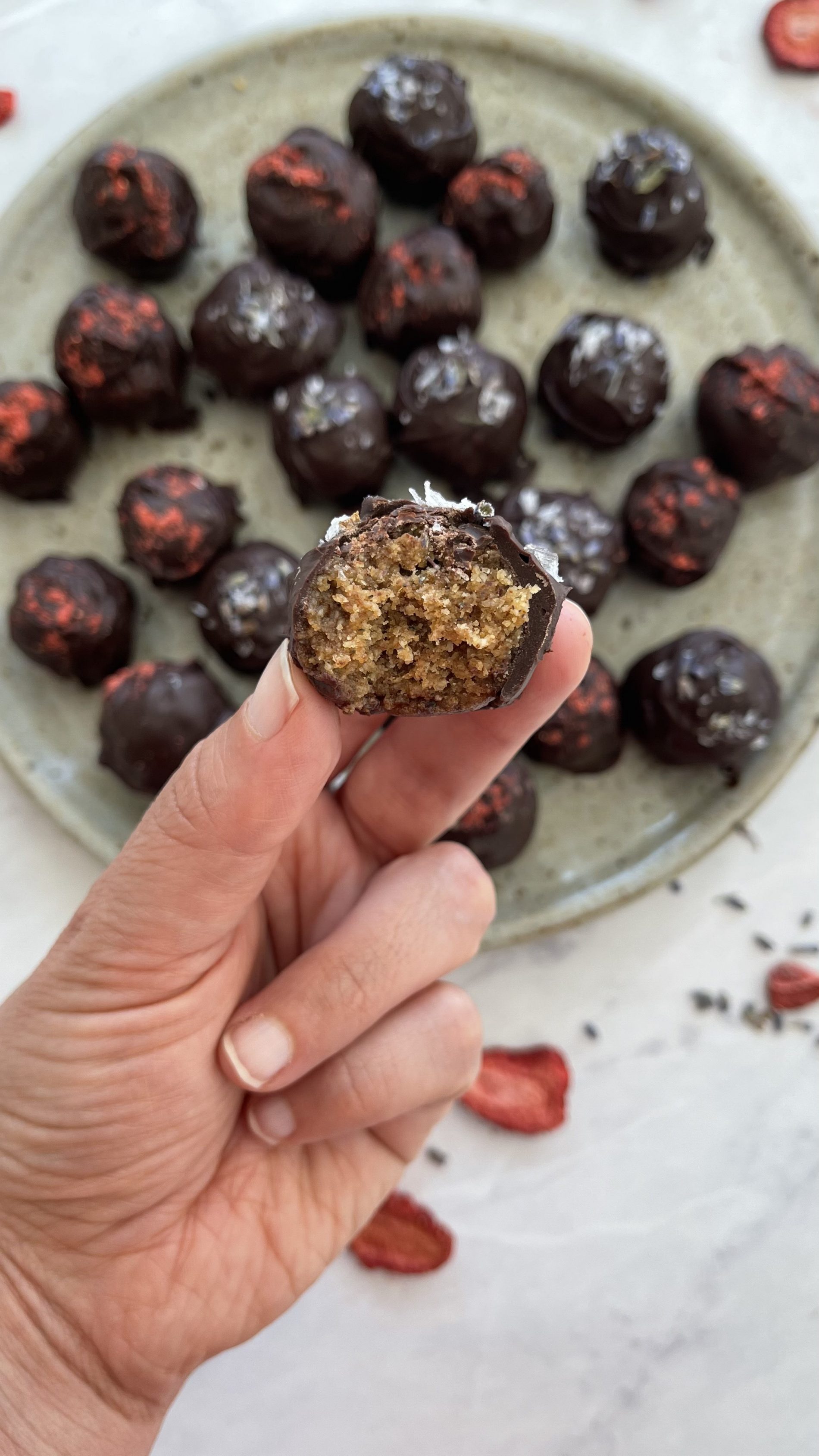 healthy cookie dough truffles