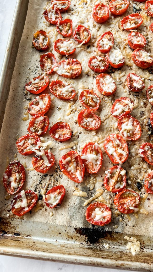 Healthy Summer Snacks: 3-Ingredient Pizza Poppers (keto + vegan option!)