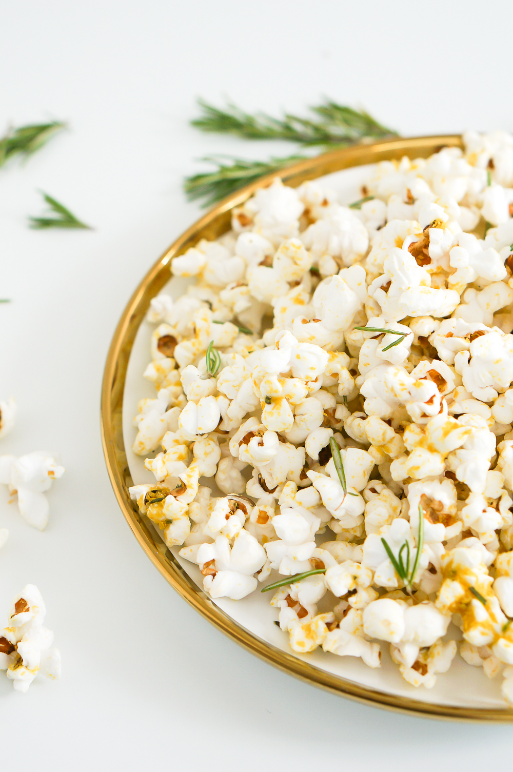 CheesyRosemaryPopcorn-3