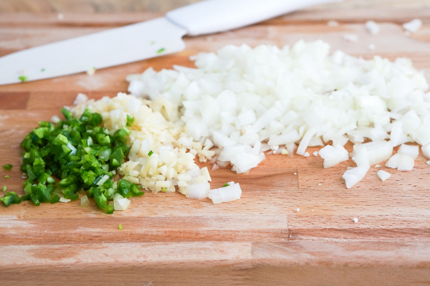 Chiptole Cauliflower Jalapeno Fritters-2