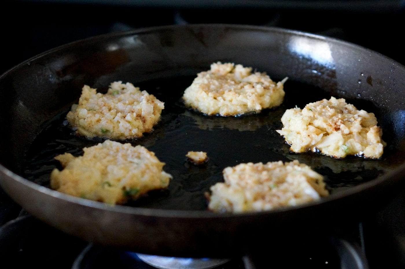 Chiptole Cauliflower Jalapeno Fritters-3